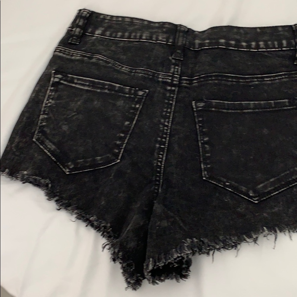 Shorts - Picture 2 of 2